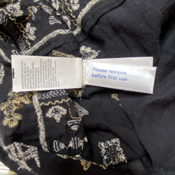 Lucky Brand Black Boho Embroidered Beaded Neck Top Sz M - Picture 11 of 13